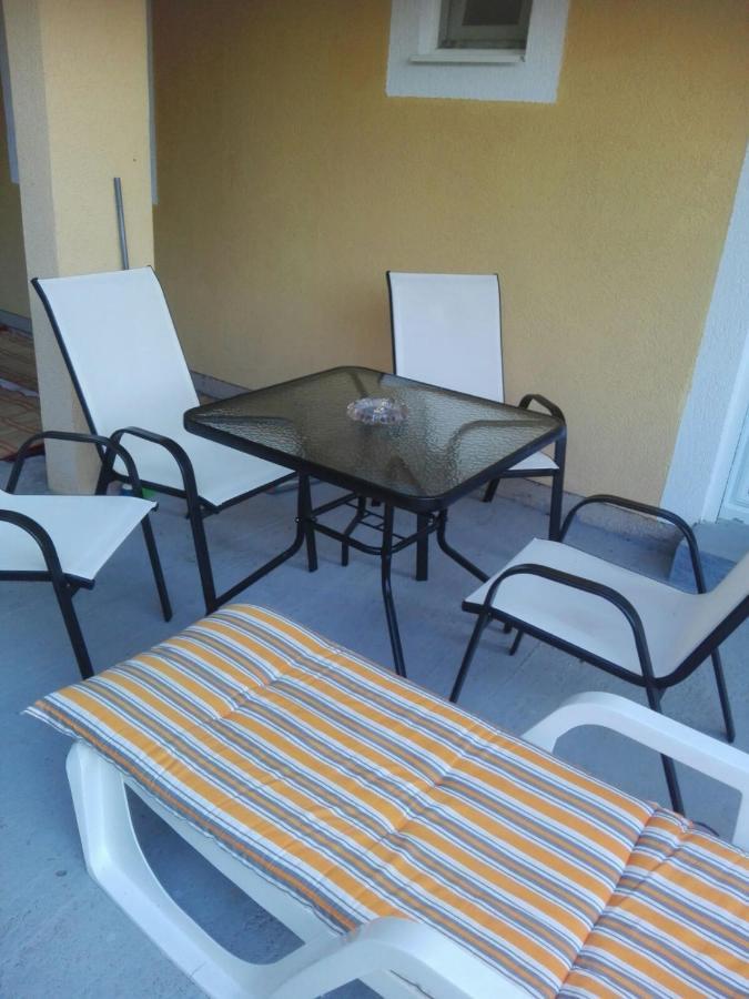 Ruza Vetrova Διαμέρισμα Bar Εξωτερικό φωτογραφία