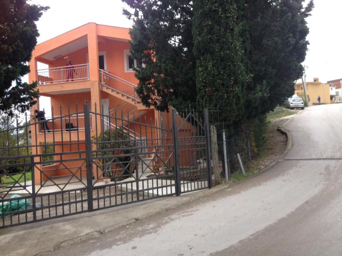 Ruza Vetrova Διαμέρισμα Bar Εξωτερικό φωτογραφία